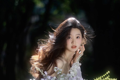 谢娜成都演唱会想看人数超35万艺人跨界为何引争议 谢娜成都演唱会想看人数超35万艺人跨界为何引争议